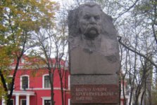 Памятник Кропивницкому в Кировограде - до реконструкции Театральной площади 